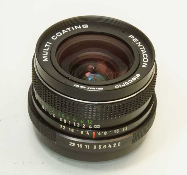 Pentacon 29mm f/2.8 m42