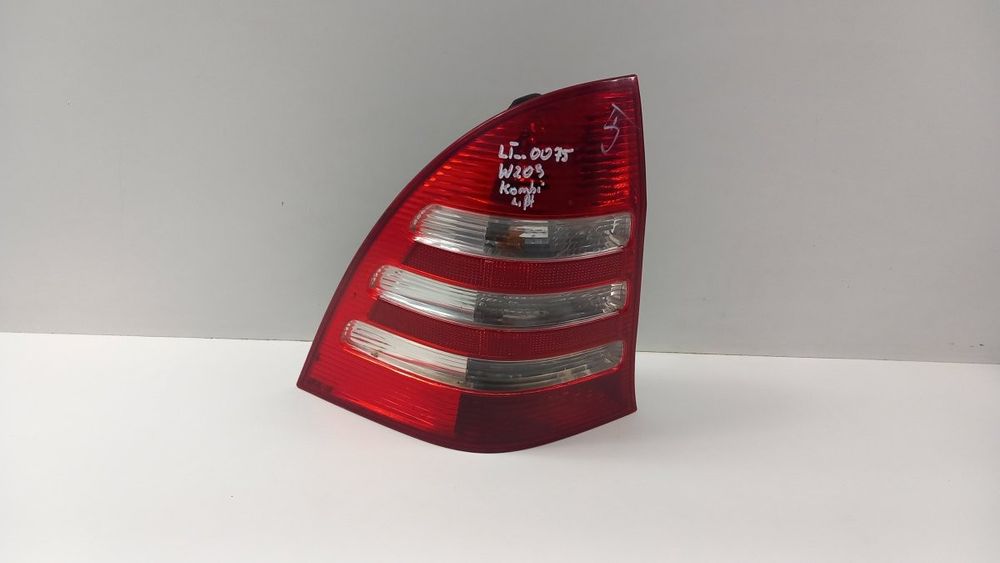 Mercedes W203 Lift Kombi Lampa Tył Lewa