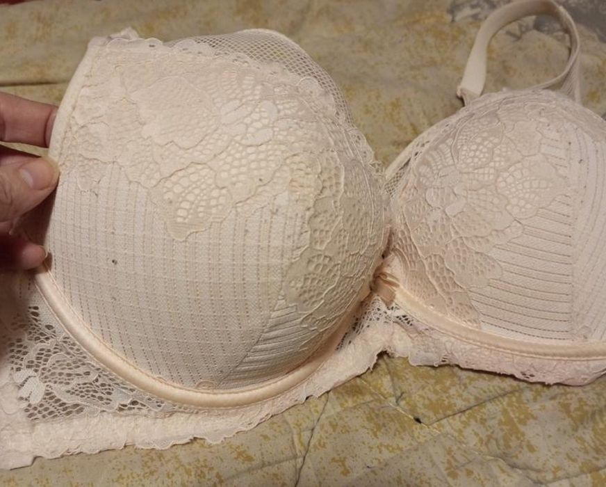 Бюстгальтер 85 D