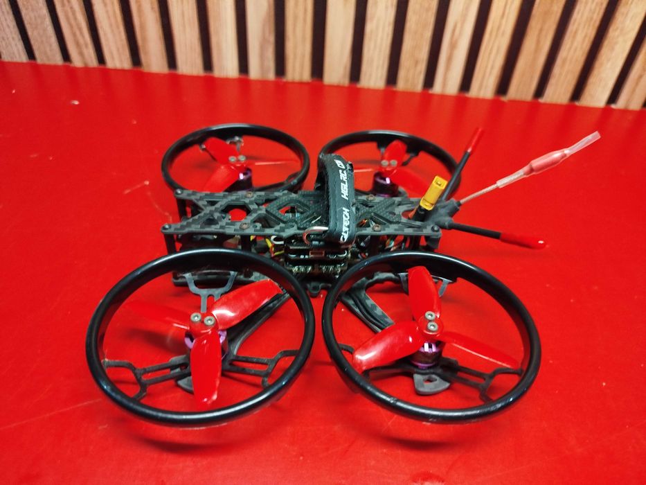 Drone FPV 2.5" Sector 25 CR + Baterias 3s