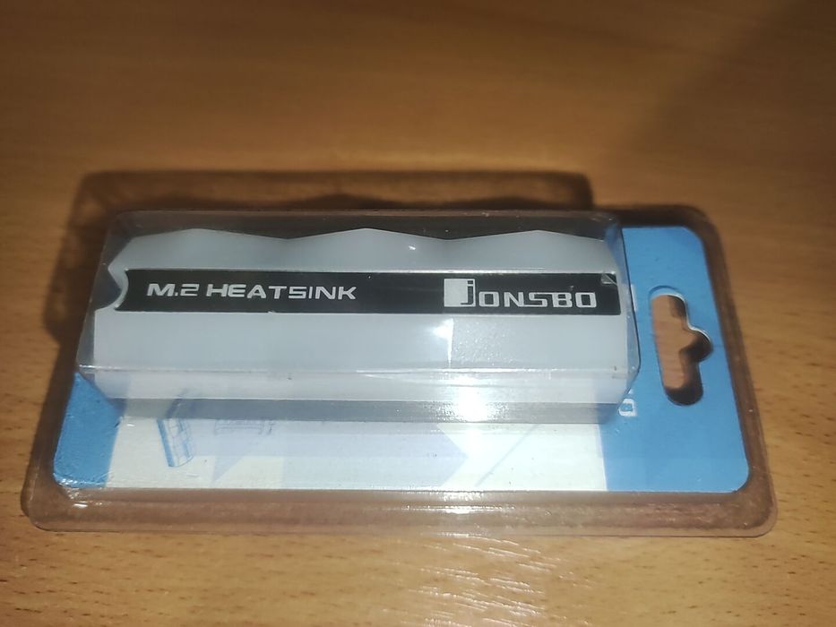 RGB радиатор для ssd