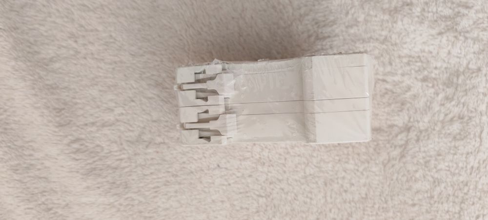 Перемикач введення резерву трипозиційний для генератора/інвертора EARU