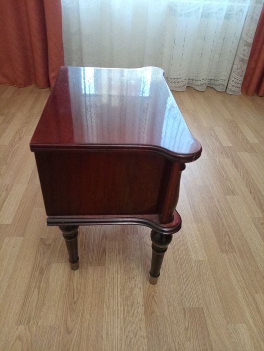 Тумбочка прикроватная (Румыния),б/у