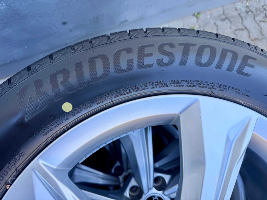 Alufelgi AUDI Q5 S-Line (80A FY) Oryginalne 19 Letnie NOWE OPONY 2023