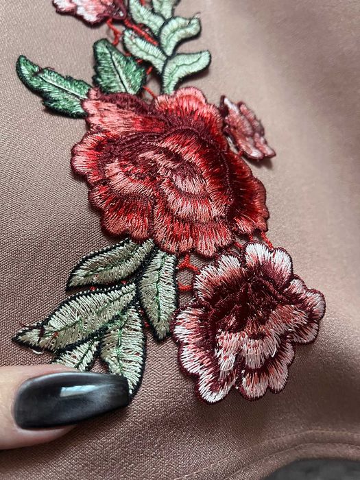 Спідниця-олівець Missguided з вишивкою