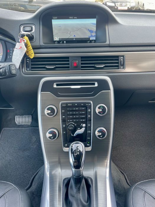 Volvo v70 D4 2015