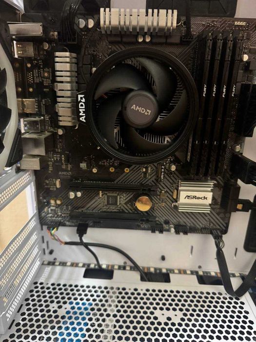 Комп'ютер Ryzen 7 5700X3D, 32gb ddr4 без відеокарти