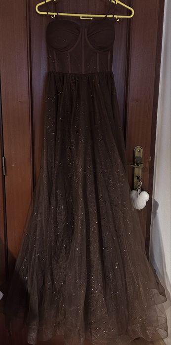 Vestido de festa em tule