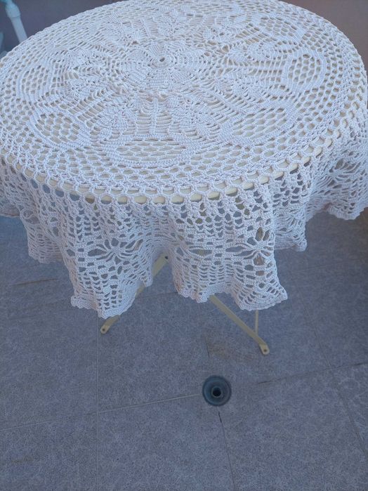 Toalha de renda redonda