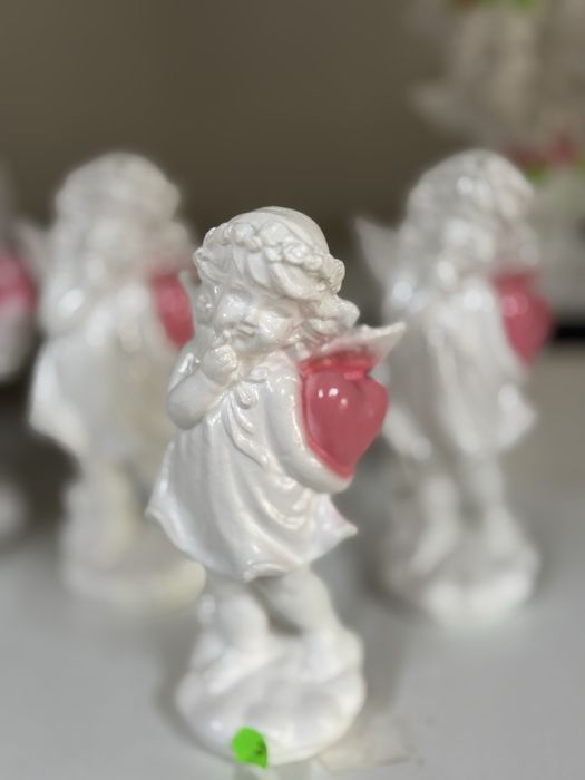 Статуетка ангелик