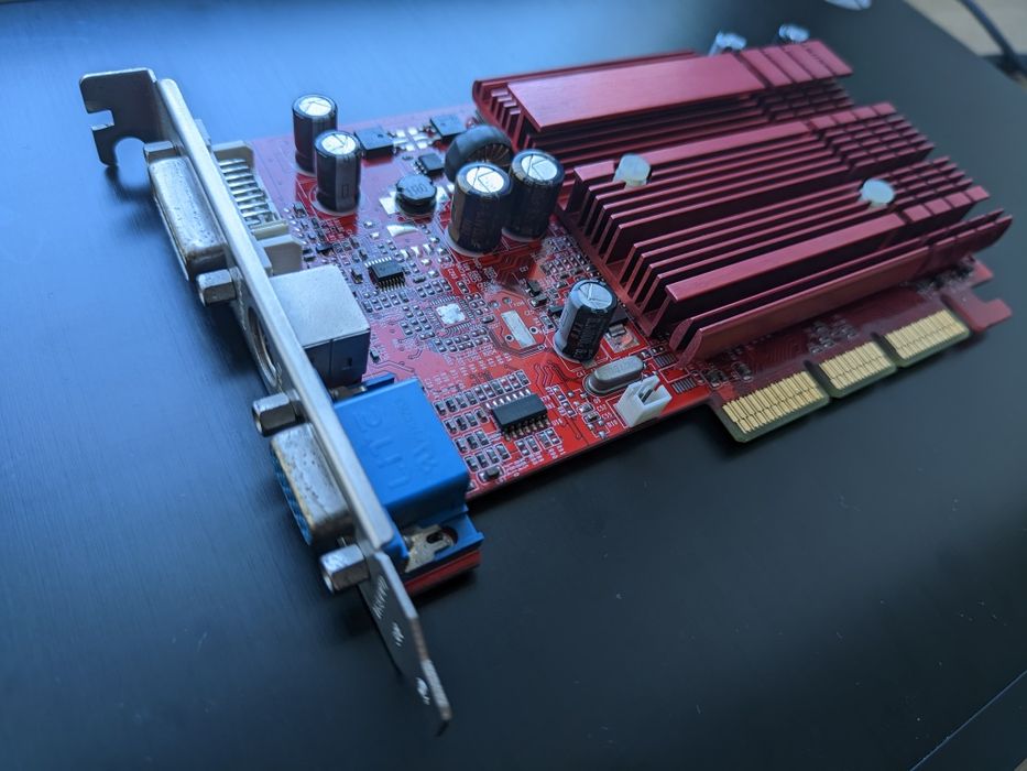 Відеокарта Gainward GeForce FX 5500 256 MB AGP 8X