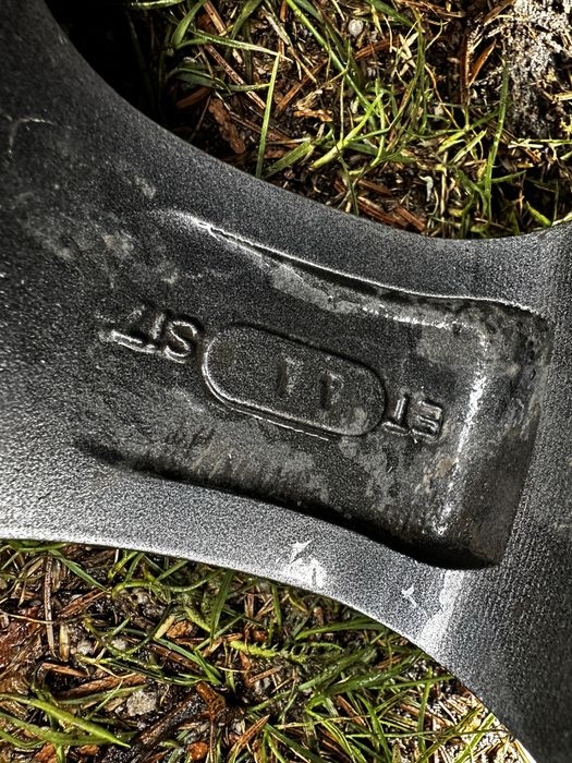 Fegi 14 cali  śruby 4x100 ET 44