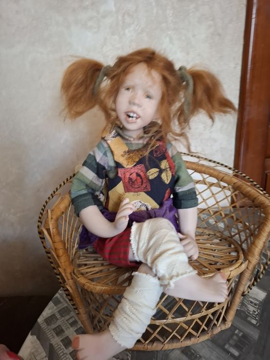 Коллекционная фарфоровая кукла от Sandi McAslan