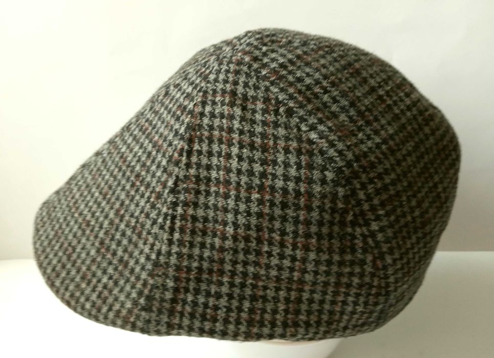 Кепка хуліганка, реглан