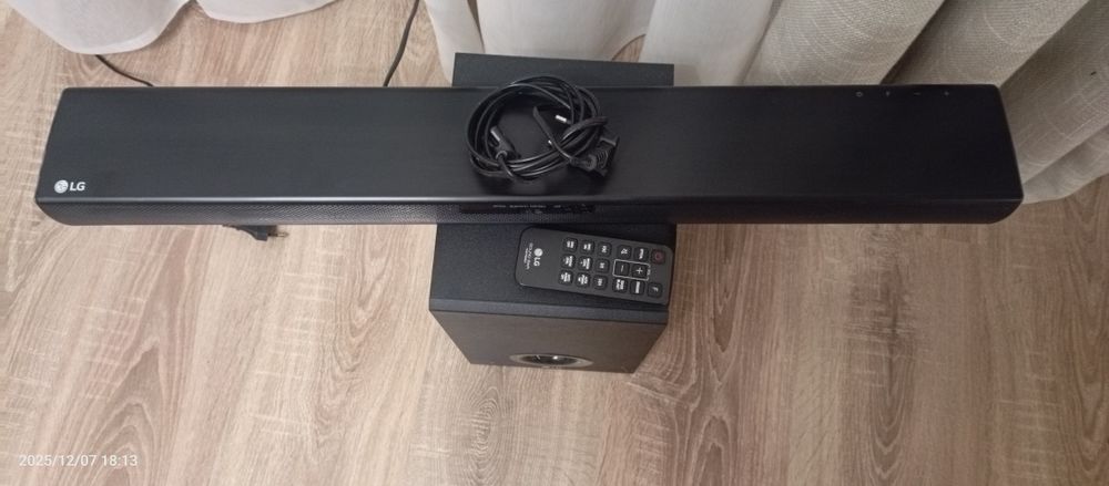 Soundbar LG SJ2 uszkodzony