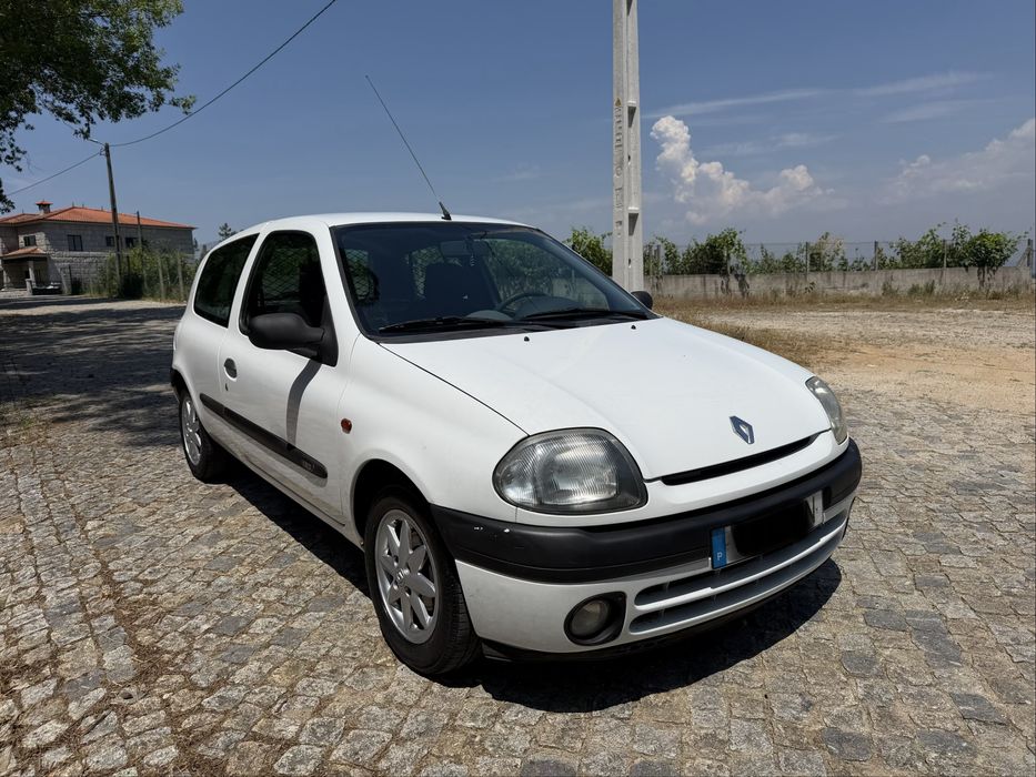 Renault clio 1.9D Comercial