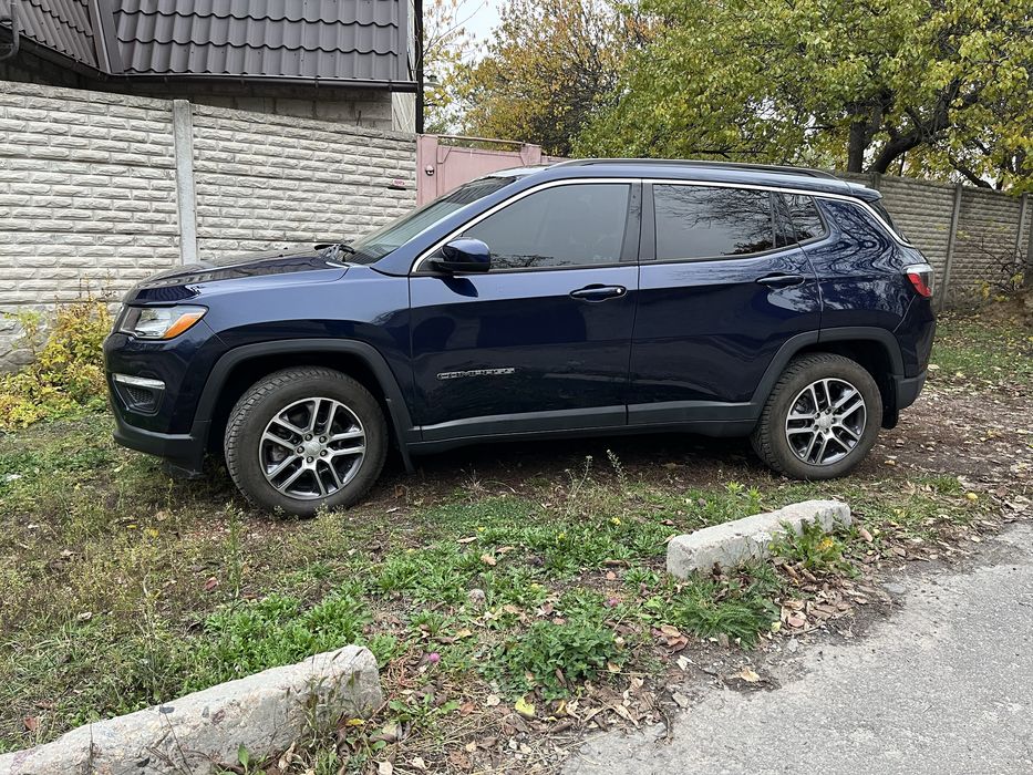 Jeep Compass продам своє авто