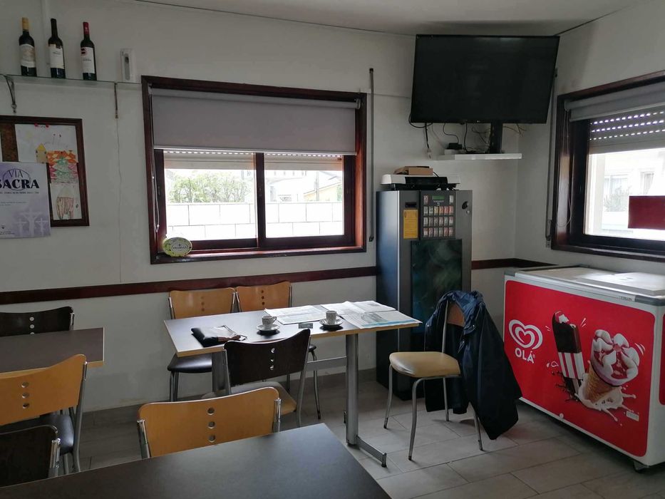 Café e Snack Bar  - Aluga-se