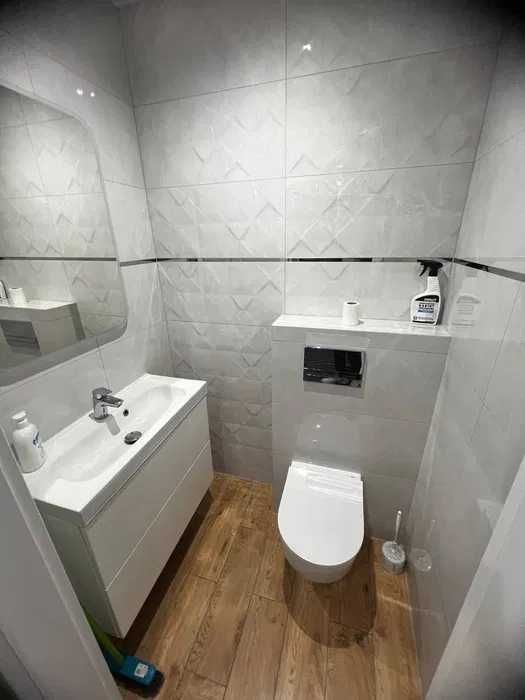 MIELEC // 7os. // 750 PLN//