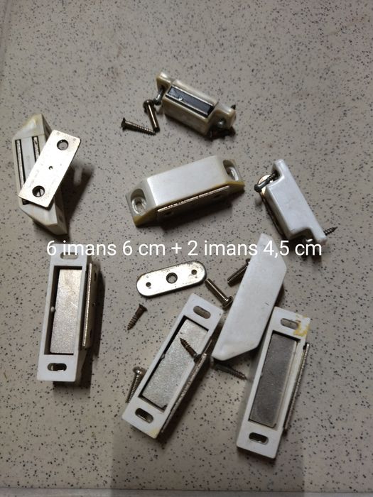 Imans portas armário