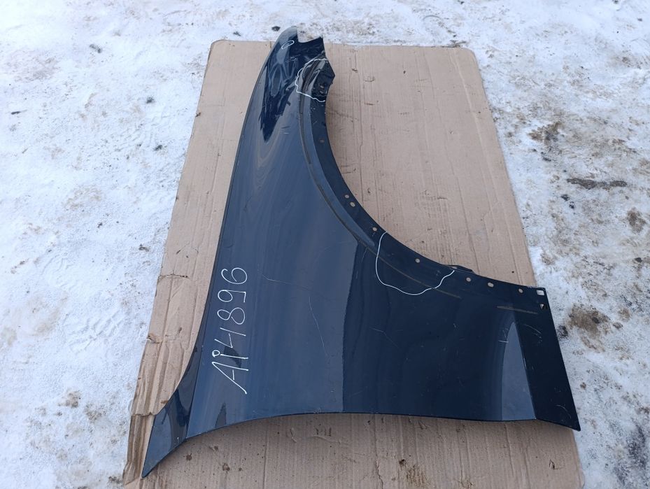 Крыло переднее правое Volvo S60 3. V60 2. Cross Country 2018-2024 Ориг