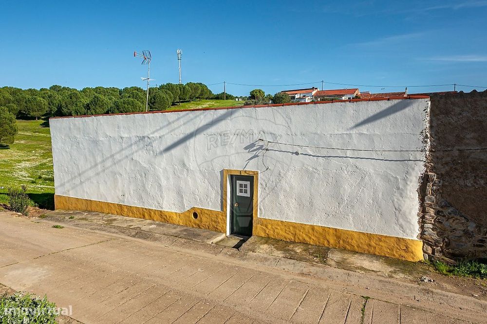 Moradia T2 para venda