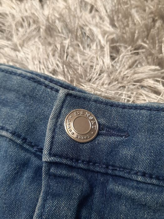 Jeansy skinny damskie z wysokim stanem Sinsay