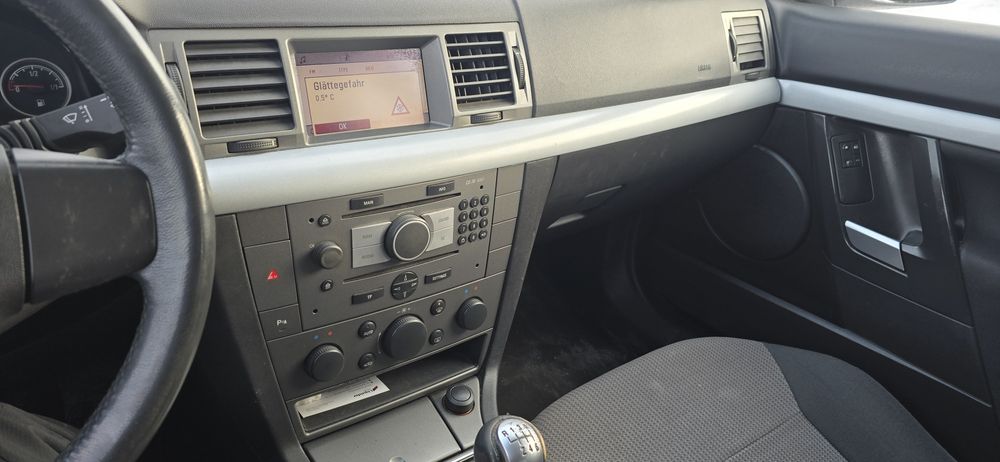 Opel Vectra C 1.9CDTI 2005r, kombi klima