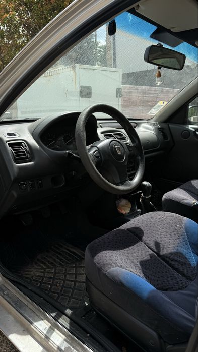 Carro rover 2001