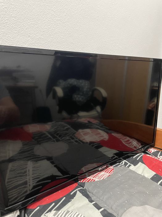 Televisao silver 32 polegadas