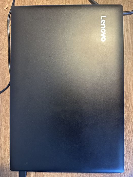 Продам игровой ноутбук Lenovo Ideapad 330-15ICH I7-8750H/gtx 1050 новая батарея
