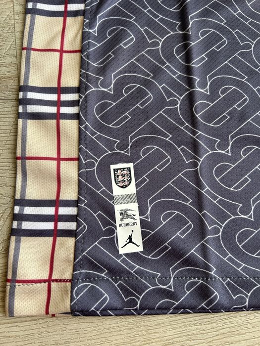 Camisola Inglaterra 2024 - Jordan X Burberry