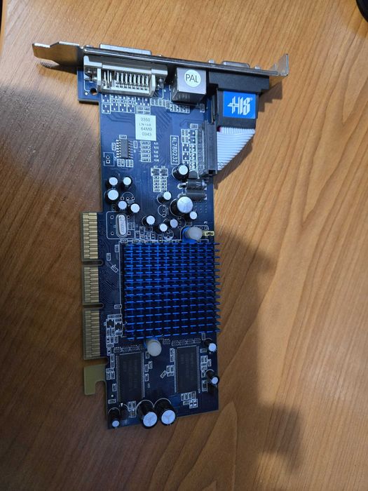 ATI Radeon 9200 64MB AGP karta graficzna retro Windows XP