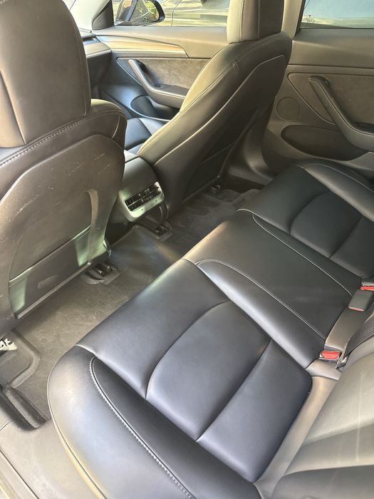 Сдам в аренду tesla model 3