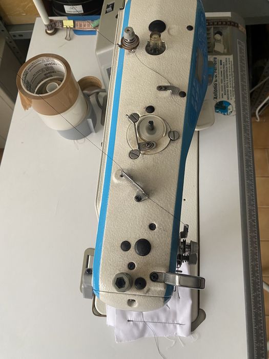 Maquina de costura