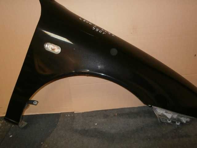 seat leon I toledo II błotnik prawy przedni czarny LC9Z