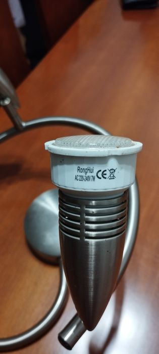 Candeeiro em inox com lâmpadas led incluídas