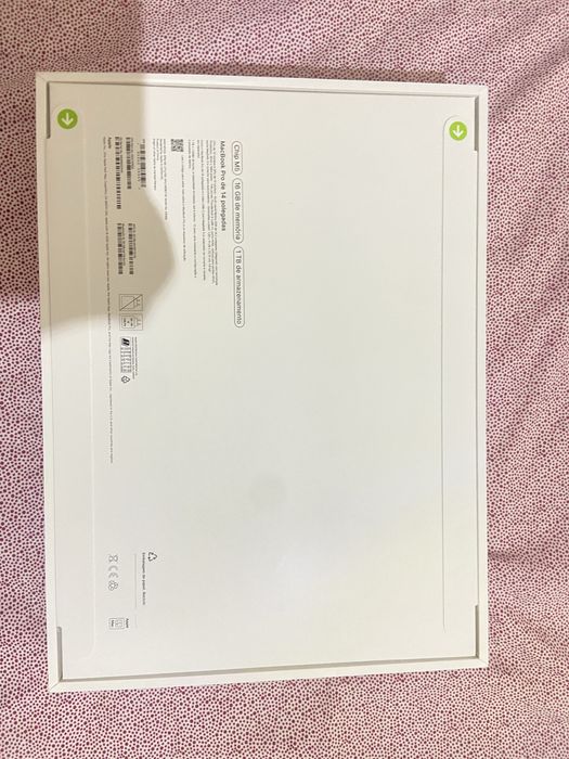 Macbook Pro 2025 M5 14" Polegadas 1 TB