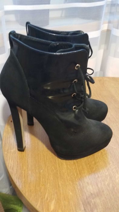 Buty botki Kazar 38
