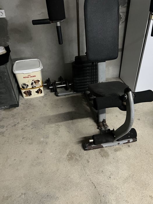 Máquina de musculação