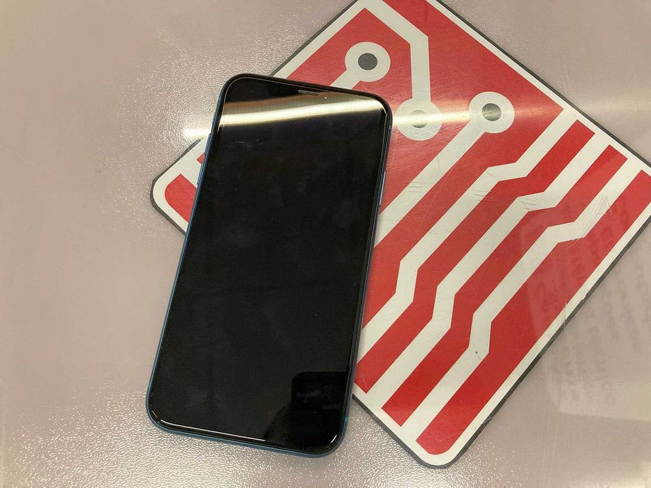 IPhone XR - 128Gb Azul marinho como novo, marcas minimas ecra