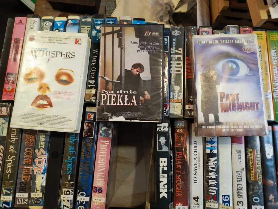 Kasety VHS różne filmy 46 sztuk