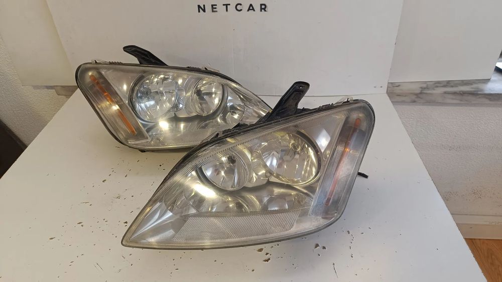 Farol óptica Ford Focus C max 2005