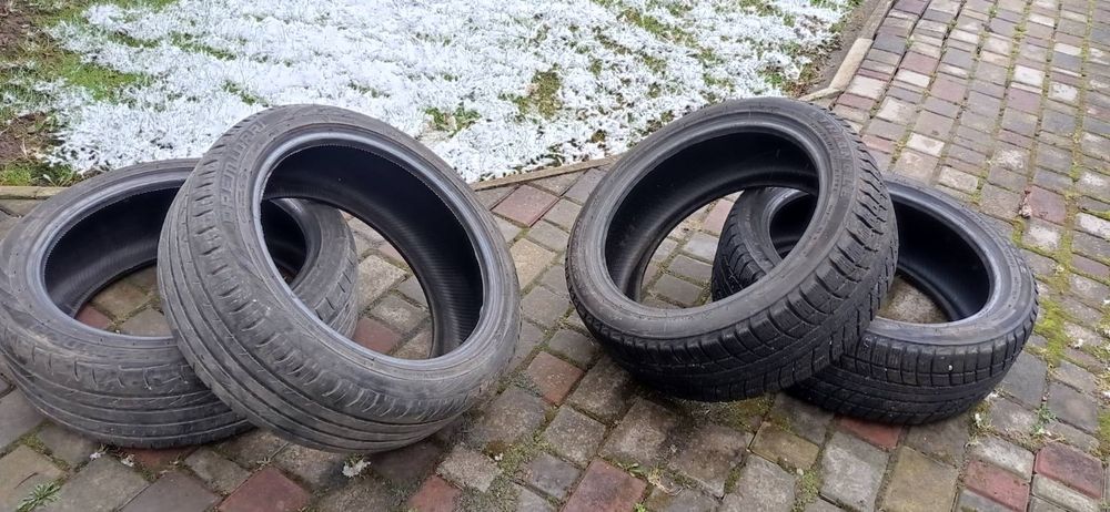 Продам зимню і літню резину.