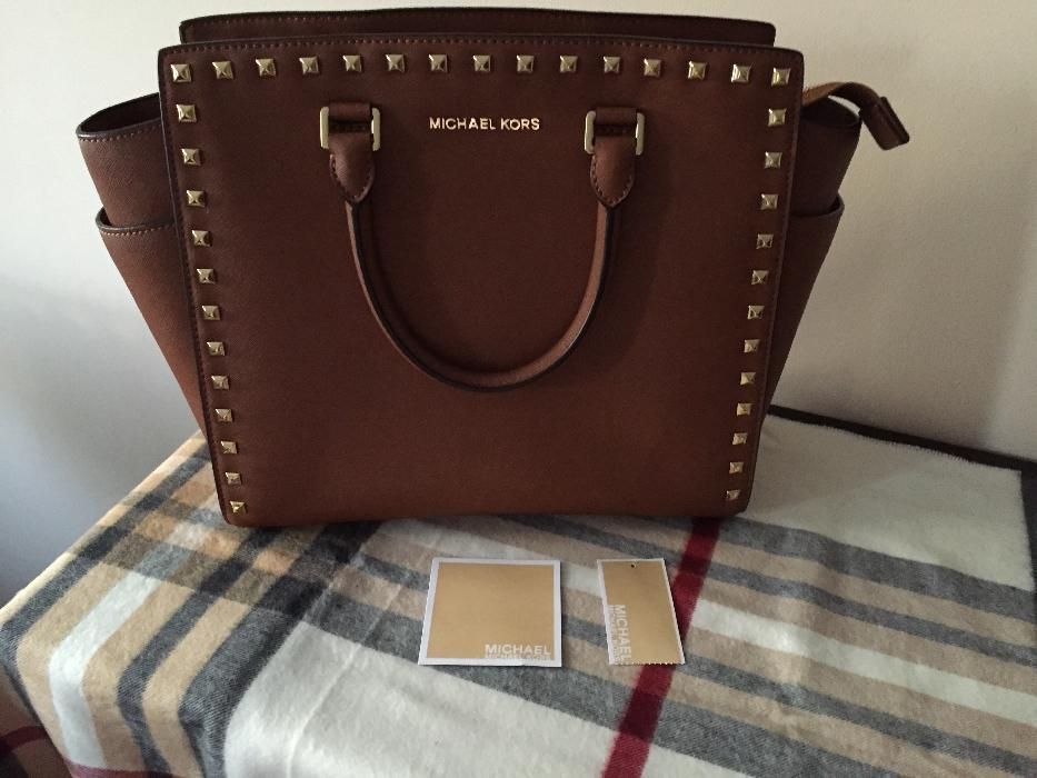 Tobra Michael Kors Hamilton brązowa z ćwiekami