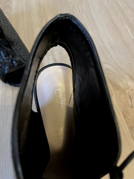 Ботильйони чорні