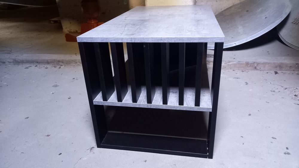 Stolik kawowydo salonu