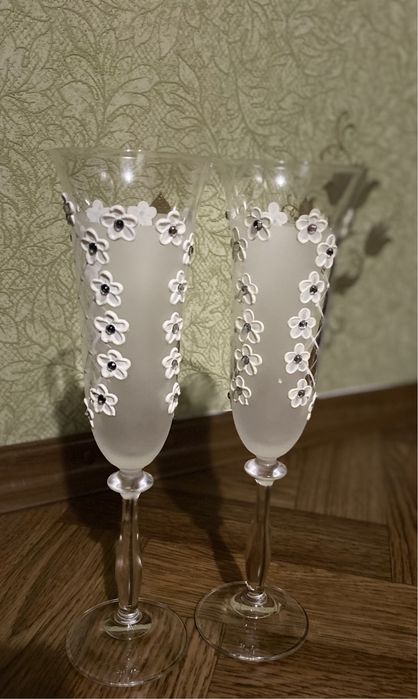 Свадебные бокалы