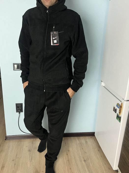Костюми Nike ( байка та фліс )