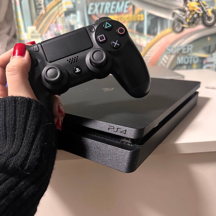play station 4 slim 500gb